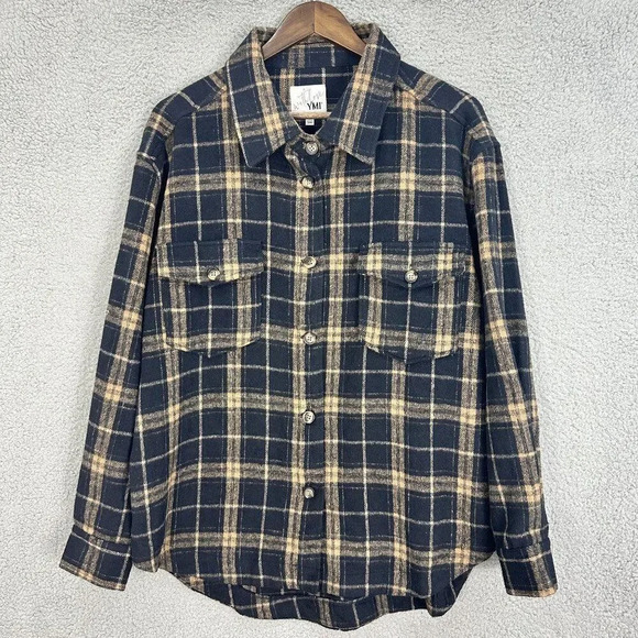YMI with love top womens XL black plaid button up fleece shacket chores outdoors - Picture 1 of 6
